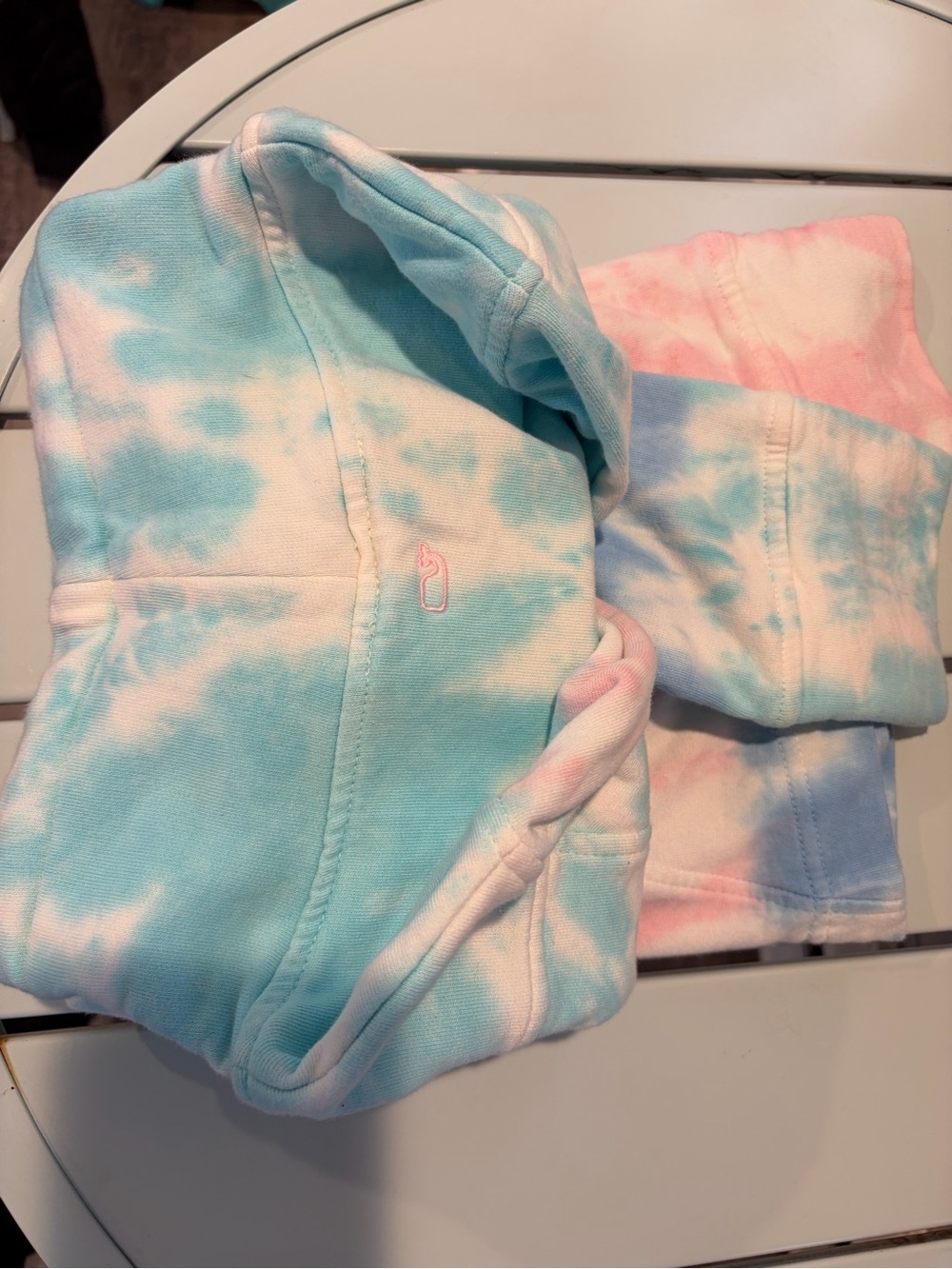 Vineyard Vines Pastel Tie-Dye Crewneck - Aqua & Pink - Picture 8 of 9